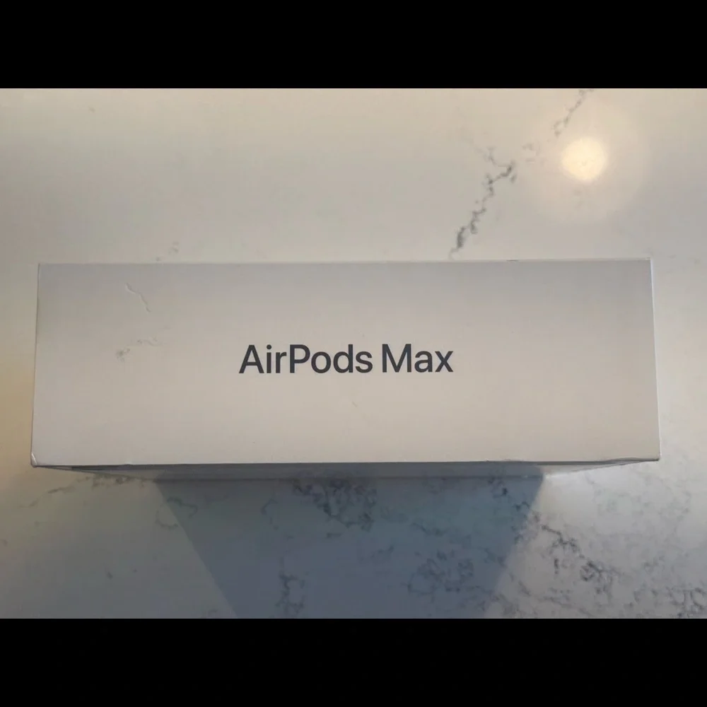 APPLE AirPods Max with SmartCase